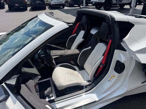 Used 2023 Chevrolet Corvette Stingray Premium Cpe RWD image 31
