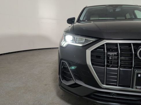 Used 2024 Audi Q3 2.0T Premium Plus image 39