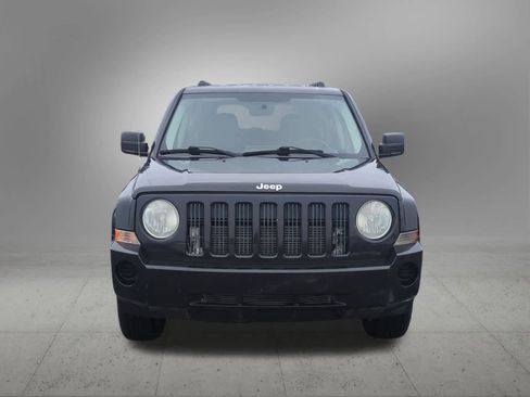 Used 2008 Jeep Patriot Sport image 9