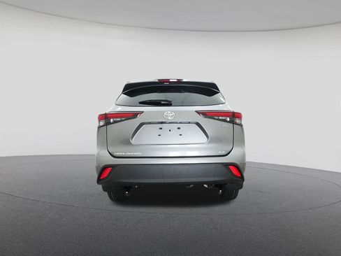 New 2026 Toyota Highlander XLE AWD/4WD image 23