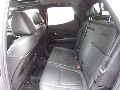 Used 2023 Hyundai Santa Cruz Limited w/ Cargo Package AWD/4WD image 18