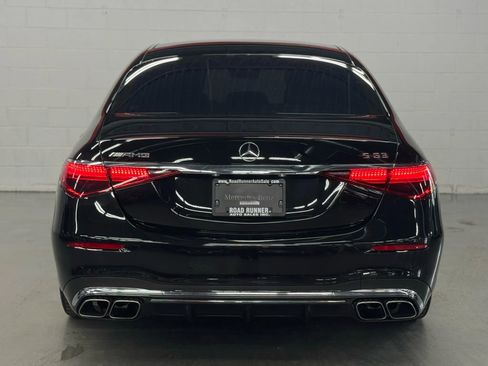 Used 2024 Mercedes-Benz S 63 AMG S w/ Carbon Fiber Exterior Package image 12