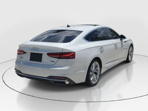 Used 2022 Audi A5 2.0T Premium Plus w/ Premium Plus AWD/4WD image 3