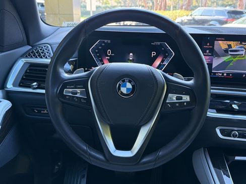Used 2024 BMW X5 sDrive40i w/ Parking Assistance Package RWD image 11