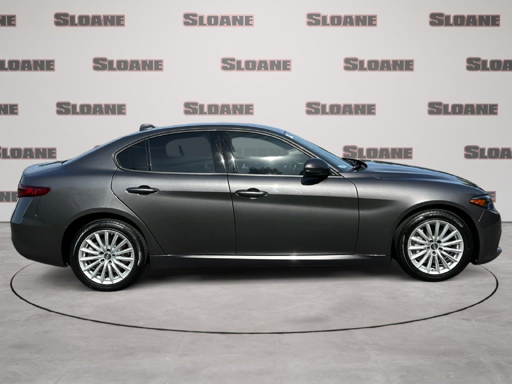 Used 2023 Alfa Romeo Giulia Sprint AWD/4WD image 6