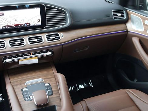 New 2026 Mercedes-Benz GLE 450 4MATIC Coupe image 32