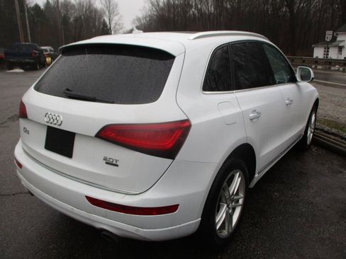 Used 2017 Audi Q5 2.0T Premium Plus w/ Technology Package image 7