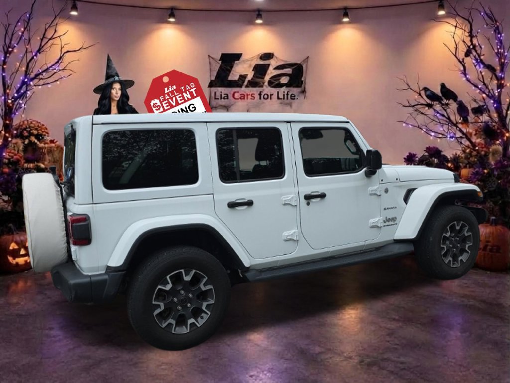 Used 2024 Jeep Wrangler Unlimited Sahara AWD/4WD image 9