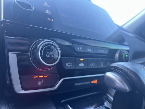 Certified 2020 Honda CR-V Touring image 25