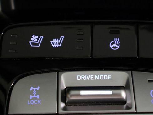 Used 2023 Hyundai Tucson Limited AWD/4WD image 51