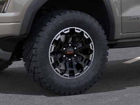 New 2026 GMC Canyon AT4 w/ Technology Plus Package AWD/4WD image 9