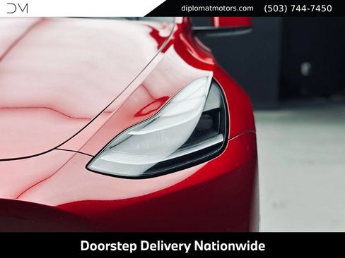 Used 2022 Tesla Model Y Performance AWD/4WD image 12