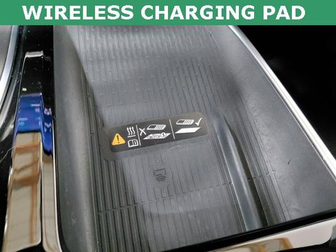 Used 2025 Buick Enclave Preferred image 10