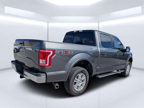 Used 2017 Ford F150 Lariat image 3