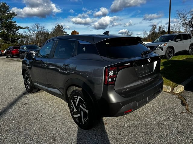 Certified 2025 Nissan Kicks SV FWD image 7