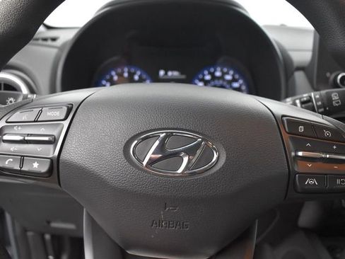 Used 2022 Hyundai Kona SEL w/ Cargo Package FWD image 12