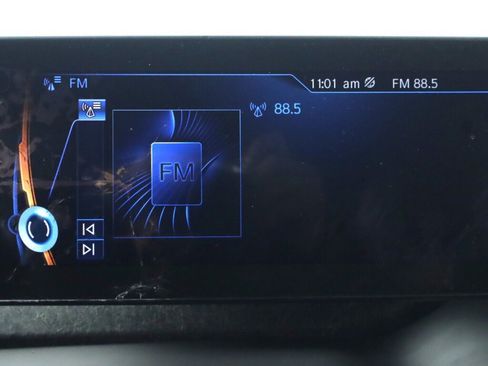 Used 2015 BMW i3 w/ Range Extender image 19