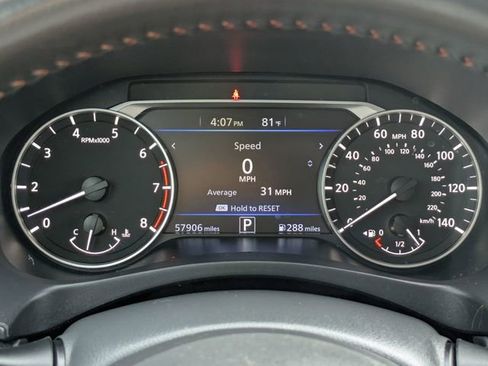 Used 2022 Nissan Altima 2.5 SR FWD image 16
