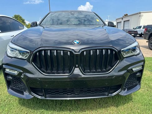 Used 2021 BMW X6 M50i w/ Executive Package AWD/4WD image 2