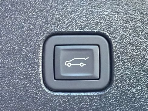 Used 2026 Cadillac Optiq Sport 2 RWD image 19