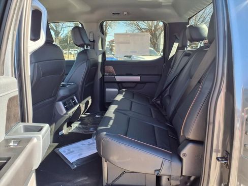 New 2026 Ford F250 Lariat w/ FX4 Off-Road Package image 21