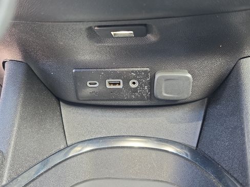 Used 2024 Chevrolet Malibu LT FWD image 29