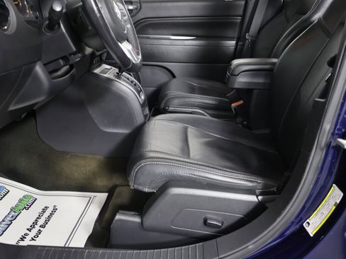 Used 2016 Jeep Compass High Altitude image 13