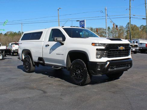 Used 2024 Chevrolet Silverado 2500 W/T w/ WT Convenience Package image 8