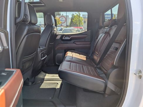 Used 2026 GMC Sierra 1500 Denali Ultimate AWD/4WD image 26