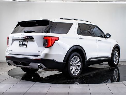 Used 2021 Ford Explorer Limited w/ Equipment Group 301A image 7