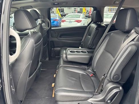Certified 2022 Honda Odyssey Touring image 14