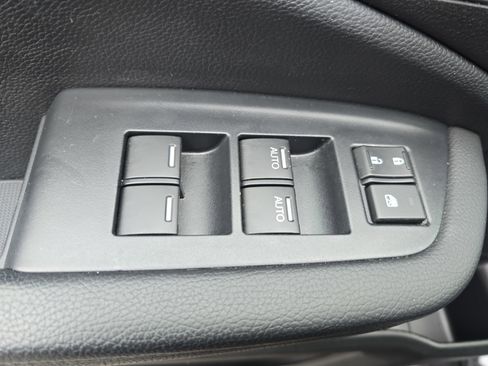 Certified 2022 Honda Pilot Touring image 29