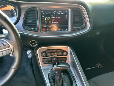 Used 2019 Dodge Challenger R/T Scat Pack w/ Widebody Package RWD image 28