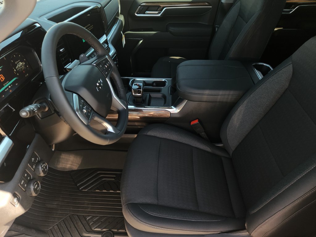 New 2026 Chevrolet Silverado 1500 RST AWD/4WD image 10