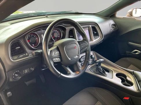 Used 2023 Dodge Challenger SXT RWD image 12