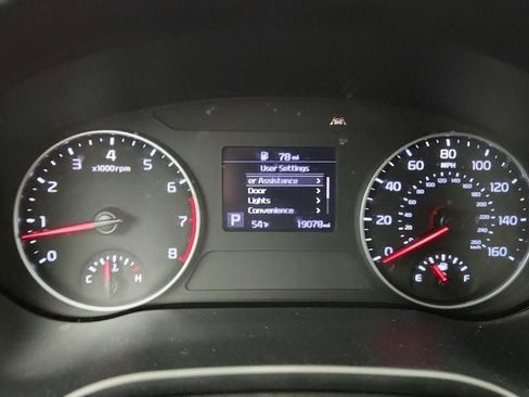 Used 2023 Kia Seltos LX image 14