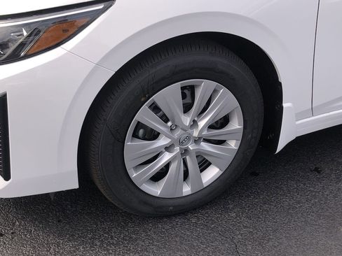 New 2025 Nissan Sentra S image 10