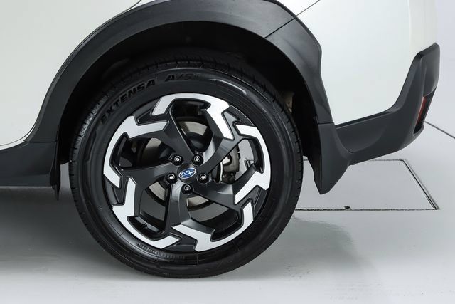 Used 2022 Subaru Crosstrek 2.5i Limited w/ Moonroof Package 2 AWD/4WD image 8