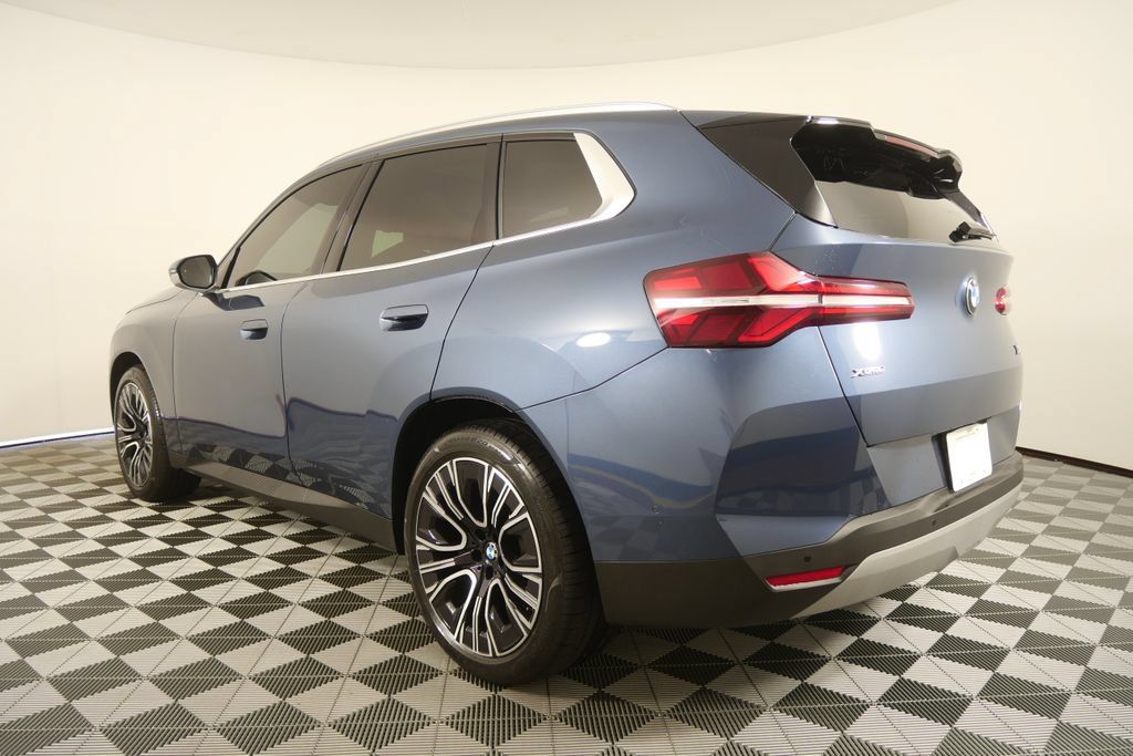 Certified 2026 BMW X3 xDrive30i w/ Convenience Package AWD/4WD image 6