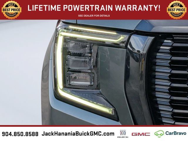 Used 2024 GMC Yukon XL Denali Ultimate AWD/4WD image 9