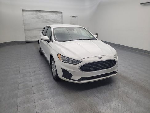 Used 2020 Ford Fusion S FWD image 13