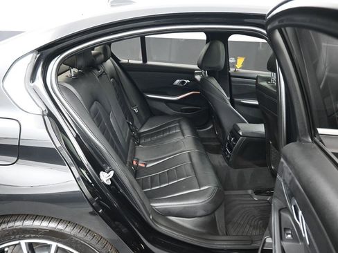 Used 2020 BMW 330i xDrive Sedan w/ Premium Package image 37