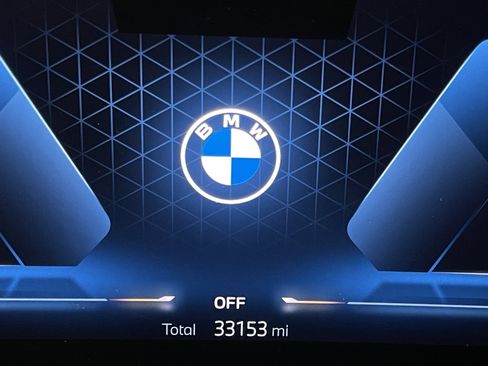 Certified 2024 BMW X7 xDrive40i w/ Premium Package image 21