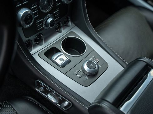 Used 2014 Aston Martin Rapide S image 32