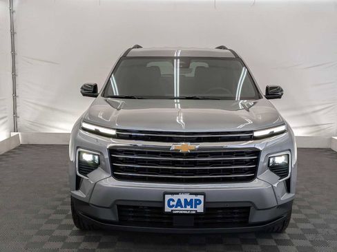 New 2026 Chevrolet Traverse LT w/ Enhanced Driving Package image 9