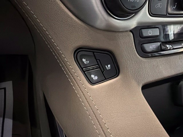 Used 2018 GMC Yukon SLT AWD/4WD image 31