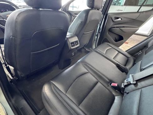 Used 2022 Chevrolet Equinox LT image 16