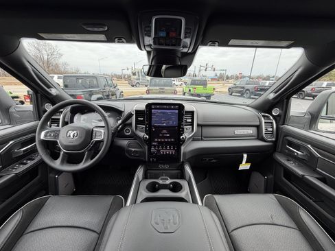 New 2026 RAM 3500 Laramie AWD/4WD image 12