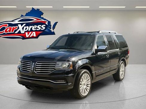Used 2016 Lincoln Navigator Select AWD/4WD image 26