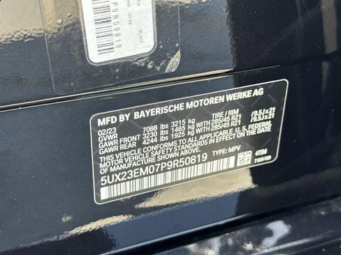 Used 2023 BMW X7 xDrive40i image 7